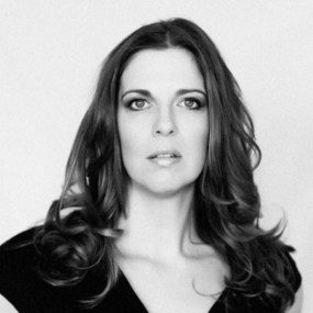 Allison Rohde What Do You Wear to a Wake, and What to Wear to a Funeral?