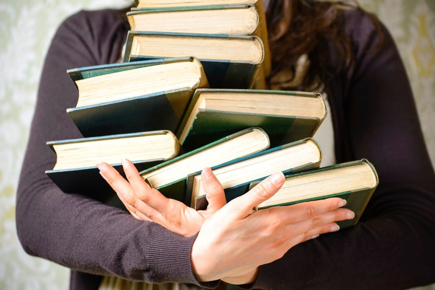 Stephen R. Donaldson Books in Order - UpJourney