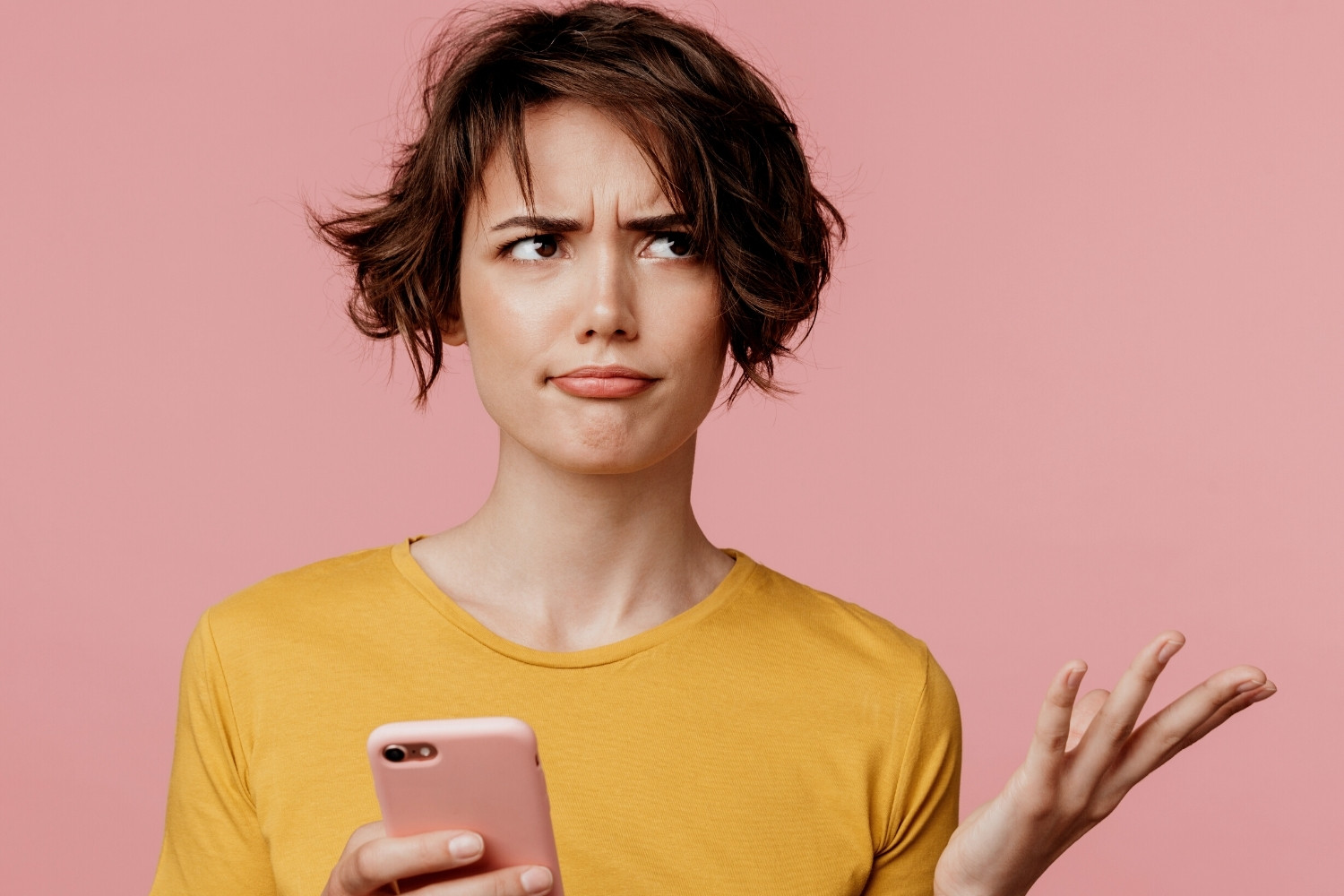 How to Tell if a Guy Likes You (19 Signs)